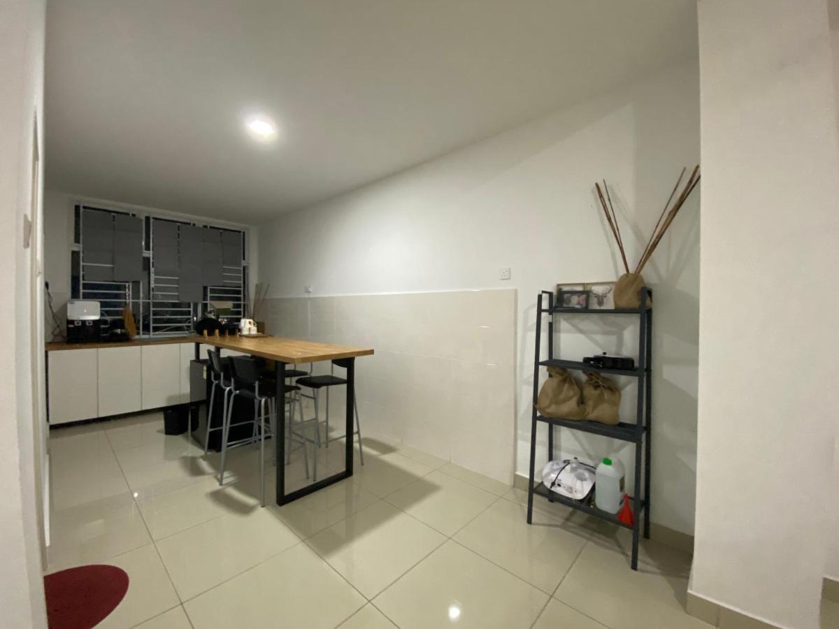 Desaru Happy Guest House D Buitenkant foto